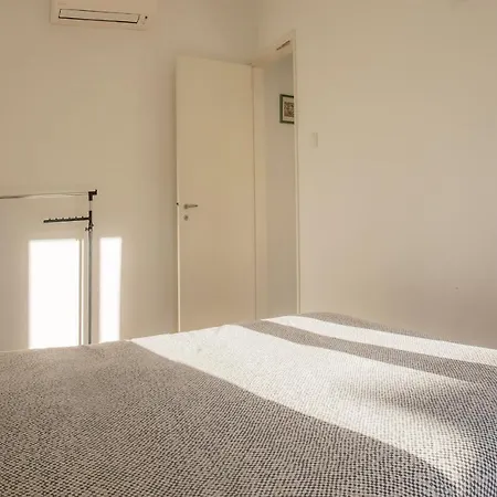 B34 - Central Townhouse In Apartamento