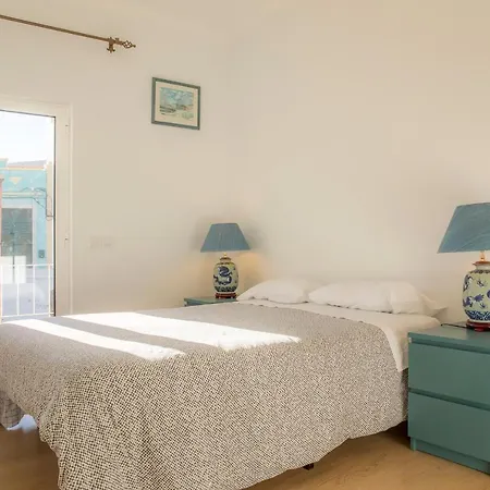 Апартаменты B34 - Central Townhouse In *