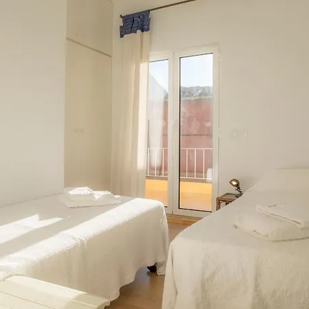 B34 - Central Townhouse In Лагуш